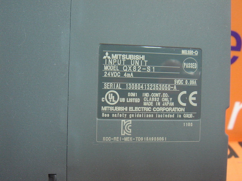 MITSUBISHI QX82-S1 - PLC DCS SERVO Control MOTOR POWER SUPPLY IPC